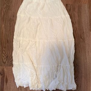 Brandy Melville White Maxi Skirt